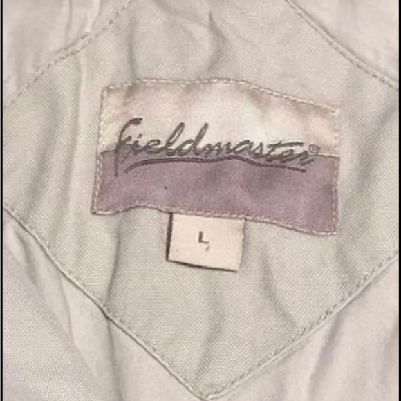 Fieldmaster Jacket Coat 
Large 42 - 44  
100% Cotton
Zipper Close - 2 Pockets - Picture 12 of 16